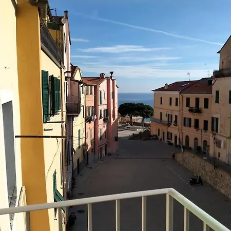 Cristinahome: In Borgo Storico Sul Mare * Imperia